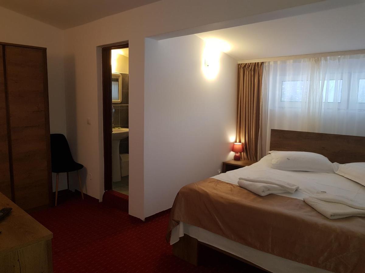 Cabana Fulg De Nea Predeal Exteriér fotografie